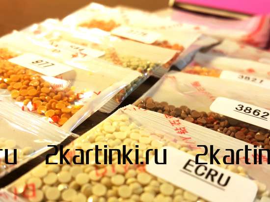 Алмазная мозаика 40x50 HWA5567 Ночной город на фоне луны за 675 руб.  в интернет-магазине  Алмазная мозаика 40x50 Ночной город на фоне луны